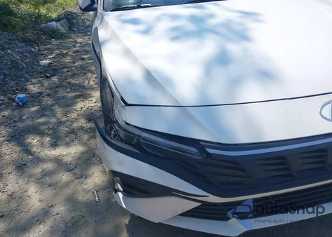 2024 Hyundai Elantra Sel from USA, damaged, VIN KMHLM4DG1RU679407